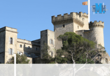 Patrimoine – Le château de La Barben, une forteresse chargée d’histoire construite sur un piton rocheux