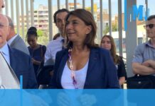 Politique – Martine Vassal en visite au collège Versailles, immobilier, kit scolaire et uniforme au collège